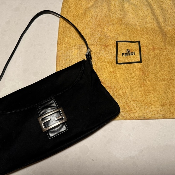 Vintage Fendi Double Flap Baguette Bag - Picture 5 of 13